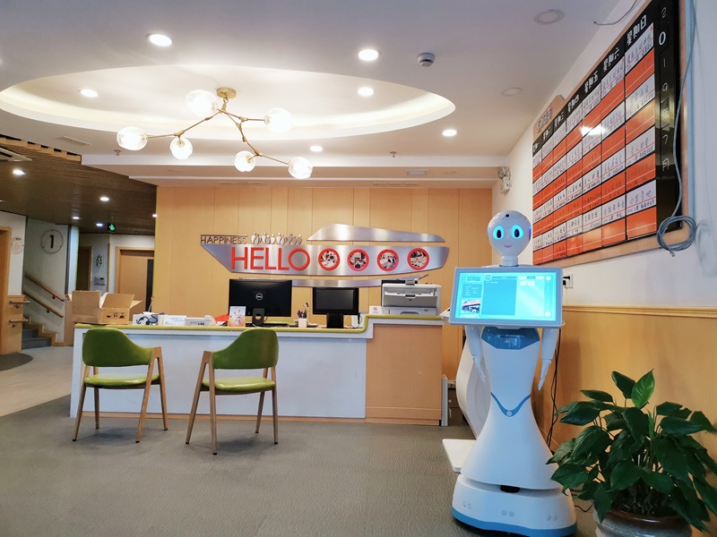 科技服務(wù)進(jìn)社區(qū) 文思海輝推出智能機(jī)器人‘小鄰’，開啟鄰里咨詢新篇章